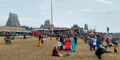 திருச்செந்தூர் முருகன் கோயிலில் இன்று முதல் சிலவகை கட்டண தரிசனம் ரத்து