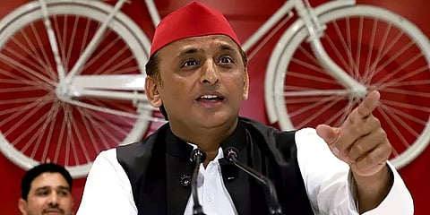 ``வாக்குச்சாவடிகளிலிருந்து வெளியேறி விடாதீர்கள்” - தொண்டர்களுக்கு சமாஜ்வாதி வேண்டுகோள்