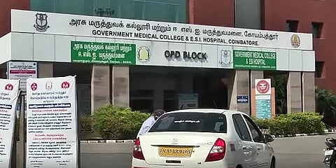 கோவை: நோயாளிகளிடம் கட்டாயப்படுத்தி பணம் வசூலித்த பணியாளர்கள் மீது நடவடிக்கை