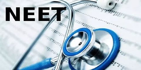 முதுநிலை நீட் தேர்வு: அனைத்து வகையான பிரிவினருக்குமான கட் - ஆஃப் குறைப்பு