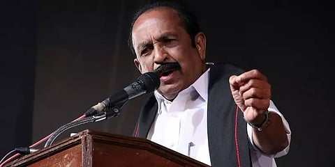 'பல்கலைக்கழக வேந்தர் பொறுப்பில் இருந்து ஆளுநர் ரவியை நீக்குக' - வைகோ