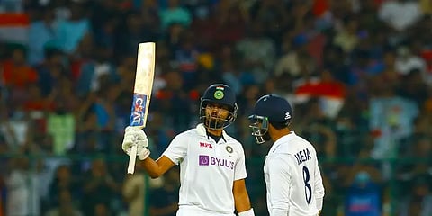 ஸ்ரேயஸ், ரிஷப் பன்ட் அபாரம்: இலங்கை வெற்றிப்பெற கடின இலக்கை நிர்ணயித்த இந்தியா