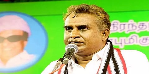 சென்னையில் வேலுமணிக்கு தொடர்புடைய இடங்களில் ரெய்டு - அந்த 7 இடங்கள் எவை?