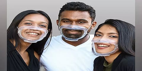 இனி மாஸ்க் போட்டாலும் முகம் தெரியும்.. இந்தியாவில் விற்பனைக்கு வந்துள்ள புதுவித மாஸ்க்!