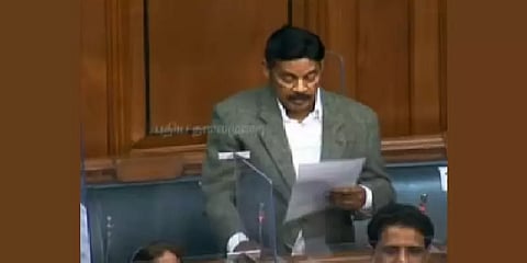 தமிழ்நாட்டில் எத்தனை கிலோ மீட்டருக்கு ரயில்பாதை மின்மயப் பணிகள் முடிவடைந்துள்ளது?