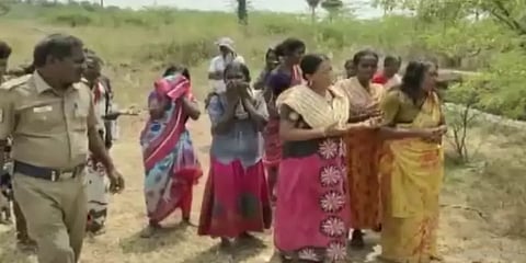 குடும்ப பிரச்சனையில் நடந்த சோகம் - 2 குழந்தைகளின் தாய், 3 குழந்தைகளின் தந்தை விபரீத முடிவு