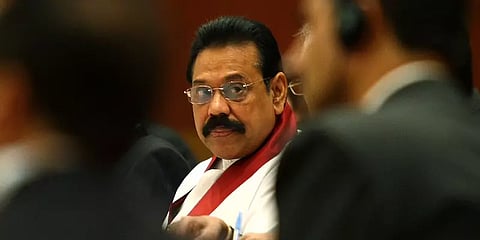 யாழ்ப்பாணம் சென்ற இலங்கை பிரதமர் ராஜபக்சவுக்கு மக்கள் கடும் எதிர்ப்பு