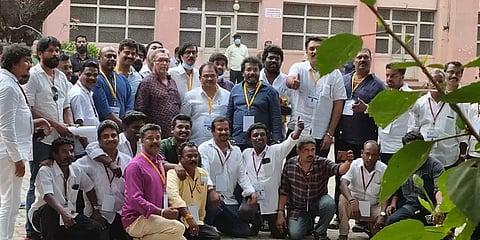 வெற்றியை தொடர்ந்து பதவியேற்கின்றனர் தென்னிந்திய நடிகர் சங்க புதிய நிர்வாகிகள்!