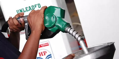 2-வது நாளாக இன்றும் உயர்ந்தது பெட்ரோல் - டீசல் விலை விவரங்கள்