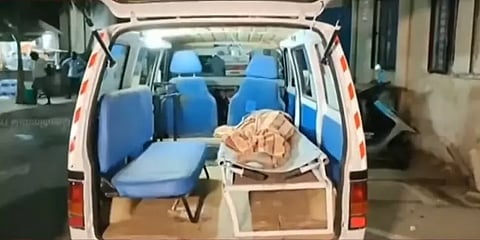 தூத்துக்குடி: ஆண் நண்பர்களின் உதவியுடன் தாயை கொலை செய்த சிறுமி; போலீஸ் விசாரணை