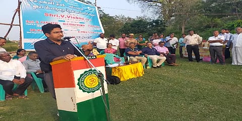 "தூய பொருநை நெல்லைக்குப் பெருமை" - தாமிரபரணி ஆற்றங்கரையில் இயற்கையோடு இணைந்த “கவியரங்கம்”