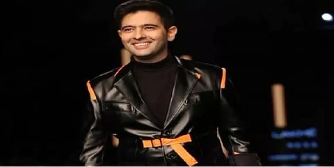 ’ஸ்டைலான அரசியல்வாதி’.. மாடலாக உருவெடுத்துள்ள ஆம் ஆத்மி கட்சியின் மாநிலங்களவை எம்.பி!