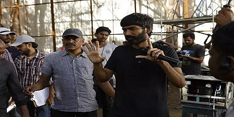 கைவிடப்பட்ட கனவுப் படத்தை மீண்டும் இயக்கும் தனுஷ்? - வெளியான தகவல்