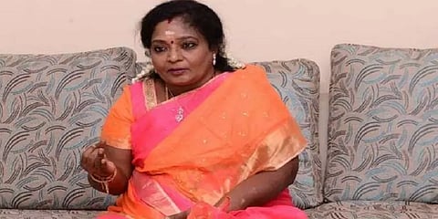 அண்ணாவிருது பெற்ற ஒருவர் என்னை ஒருமையில் பேசியிருக்கிறார் - தமிழிசை செளந்தர்ராஜன் வருத்தம்