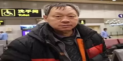 14 வருடங்களாக வீட்டிற்கே செல்லாமல் விமான நிலையத்திலேயே வசிக்கும் மனிதர்! என்ன காரணம்?