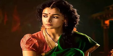 ‘ஆர்.ஆர்.ஆர்’ படத்தால் அதிருப்தி? - ஆலியா பட் விளக்கம்