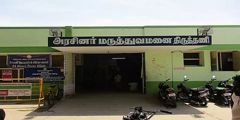 திருத்தணி: அங்கன்வாடியில் மேற்கூரை இடிந்து விழுந்து விபத்து - 6 வயது மாணவன் காயம்