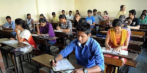 மத்திய - மாநில அரசுத்துறைகளில் சமீபத்தில் வெளியான முக்கிய வேலைவாய்ப்புத் தகவல்கள்!