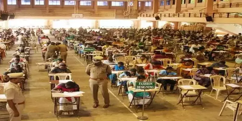 இணையதளத்தில் தொழில்நுட்பக் கோளாறு: உதவி ஆய்வாளர் தேர்வுக்கான கால அவகாசம் நீட்டிப்பு