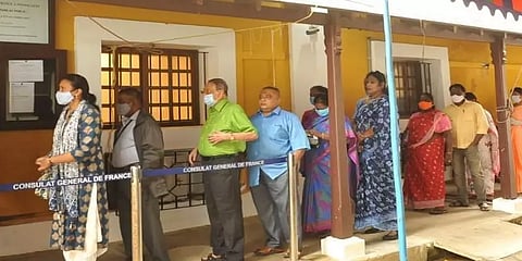 பிரான்ஸ் அதிபர் தேர்தல் - புதுச்சேரி, காரைக்காலிலும் வாக்குப்பதிவு