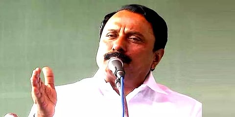 திராவிட இயக்கங்களை தவிர்த்து வேறு யாராலும் தமிழ்நாட்டை ஆள முடியாது: செங்கோட்டையன்