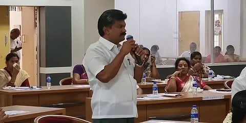 ”இங்கிருந்த ஆழ்துளைக்கிணறு, மின்மோட்டாரை காணவில்லை”- திருப்பூர் சுயேச்சை கவுன்சிலர் புகார்