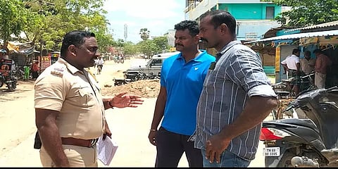 தூத்துக்குடி: நகைக் கடையின் சுவரை துளையிட்டு 6 கிலோ வெள்ளி கொள்ளை