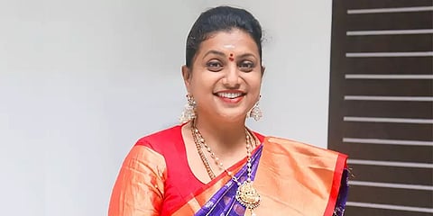 என் கணவர் பெரியாரை பின்பற்றுபவர்: அதுவே, என்னை அமைச்சராக்கியது: ரோஜா எக்ஸ்குளுசிவ் பேட்டி