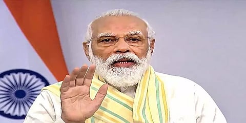 "தொழில்நுட்பத்தை பயன்படுத்துங்கள், விளையாட்டையும் மறக்காதீர்கள்" - பிரதமர் மோடி உரை