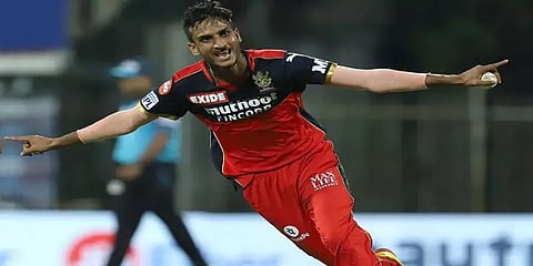 'ஷபாஷ் அஹமது' - பெங்களூருவின் 'காப்பான்' ஈசாலா கேங்; இவரையும் கொஞ்சம் கவனியுங்க!