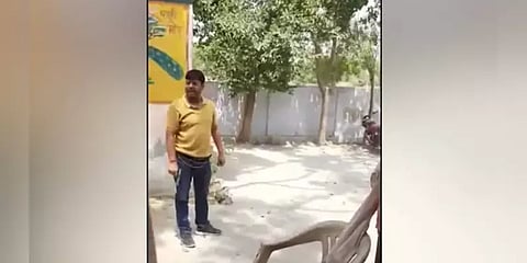 உ.பி: தாமதமாக வந்ததை தட்டிக் கேட்ட தலைமை ஆசிரியரை துப்பாக்கியால் சுட்ட பள்ளி ஆசிரியர்!