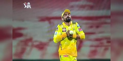 “லட்டு” கேட்சுகளை தொடர்ந்து மிஸ் செய்யும் சென்னை வீரர்கள்! சிஎஸ்கேவுக்கு என்னதான் ஆச்சு?