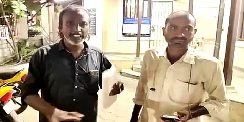 புதுச்சேரி: தடையை மீறி பேனர் வைத்ததாக புகார் - சமூக ஆர்வலர் மீது தாக்குதல்