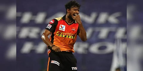 “சேலம் எக்ஸ்பிரஸ்” - ஐபிஎல்லில் விக்கெட்டுகளை அள்ளும் நடராஜன்!