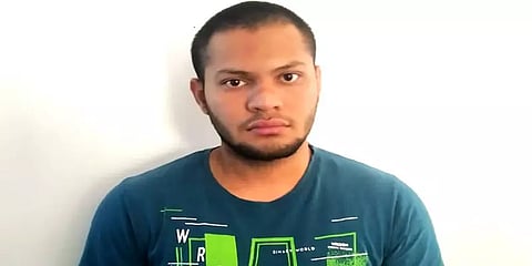 ஆபாச படங்களை வெளியிடுவதாக கேரள சிறுமிகளுக்கு மிரட்டல்: சென்னை இளைஞர் கைது