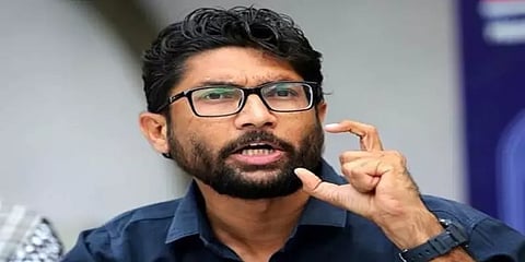 பிரதமரை விமர்சித்த விவகாரம்: எம்.எல்.ஏ ஜிக்னேஷ் மேவானி ஜாமீன் கிடைத்த உடன் மீண்டும் கைது