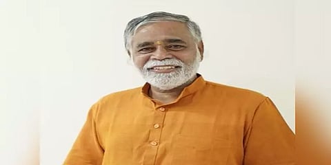 "பகவத் கீதையை பைபிளுடன் ஒப்பிடாதீர்கள்" - கர்நாடகா அமைச்சர் சர்ச்சை பேச்சு