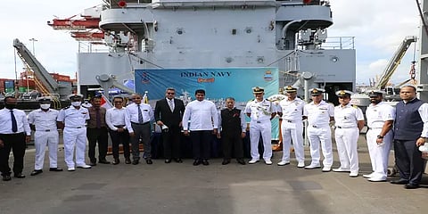 இலங்கைக்கு 760 டன் மருந்துகள் அளித்து உதவியது இந்தியா