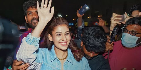 தொடர் கொண்டாட்டங்களில் படக்குழு... காத்துவாக்குல தியேட்டர் விசிட்டும் நயன்தாரா! #KRK