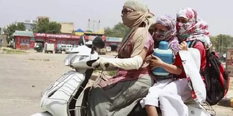 தமிழகத்தில் 14 மாவட்டங்களில் "செஞ்சுரி" அடித்த வெயில் - கடும் அவதியில் மக்கள்!