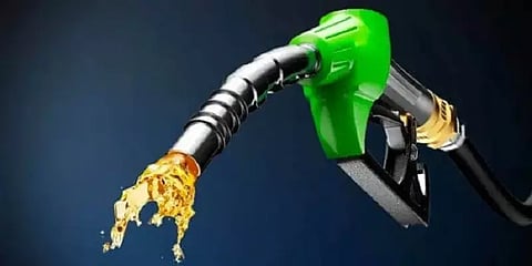 சோதனை முயற்சியில் தொடங்கியது மெத்தனால் கலந்த பெட்ரோல் விற்பனை!