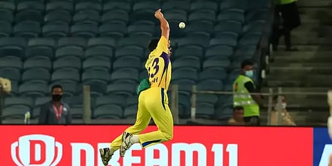 தொடரும் ஃபீல்டிங் சொதப்பல்: கேட்சுகளை கோட்டைவிட்டதில் சிஎஸ்கே முதலிடம்