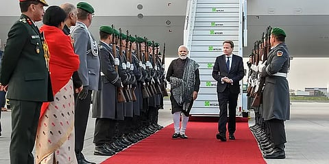 "மனிதகுல பிரச்னைகளுக்கெல்லாம் இந்தியா எப்போதும் ஒரு தீர்வை காண்கிறது”- ஜெர்மனியில் மோடி