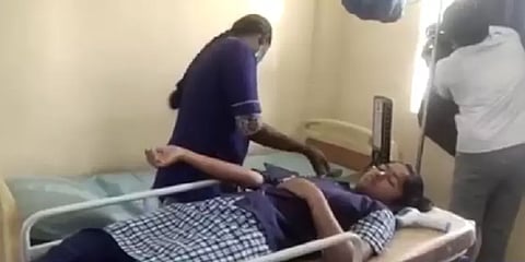 2 நாள்களுக்கு முன்னர் அறுவை சிகிச்சை... ஆம்புலன்ஸில் வந்து பொதுத்தேர்வெழுதிய +2 மாணவி