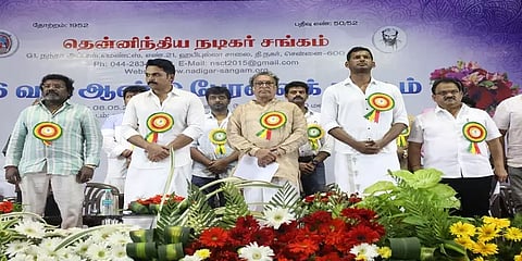 கட்டடம் கட்டுவதற்கு வங்கிக்கடன் பெற தென்னிந்திய நடிகர் சங்க பொதுக்குழு ஒப்புதல்