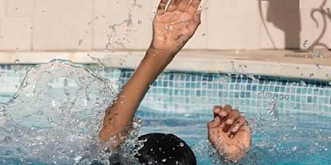 சென்னை: அடுக்குமாடி குடியிருப்பு நீச்சல் குளத்தில் தவறி விழுந்து சிறுவன் உயிரிழப்பு