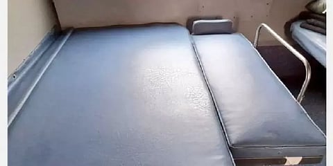 குழந்தைகளுக்கான படுக்கை வசதி: ரயில்களில் 'பேபி பெர்த்' அறிமுகம்