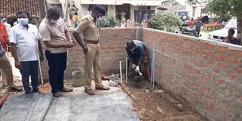 தலையில் அடித்து, கழுத்தை அறுத்து புதைக்கப்பட்ட வடமாநில இளைஞர் - உ.பேட்டையில் அதிர்ச்சி!