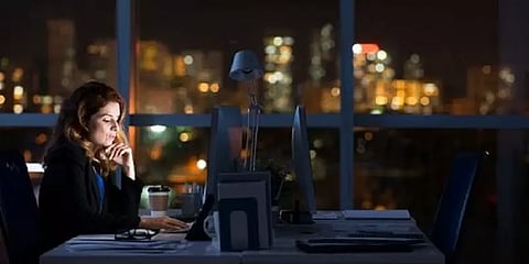 நைட் ஷிப்ட்டில் பணிபுரிபவர்களா? - உங்கள் ஆரோக்கியத்திற்கு...