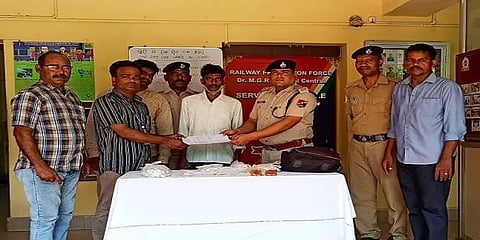 சந்தேகப்படும்படியாக சென்னை சென்ட்ரல் வந்திறங்கிய இளைஞர் -விசாரணையில் வெளிவந்த தகவல்